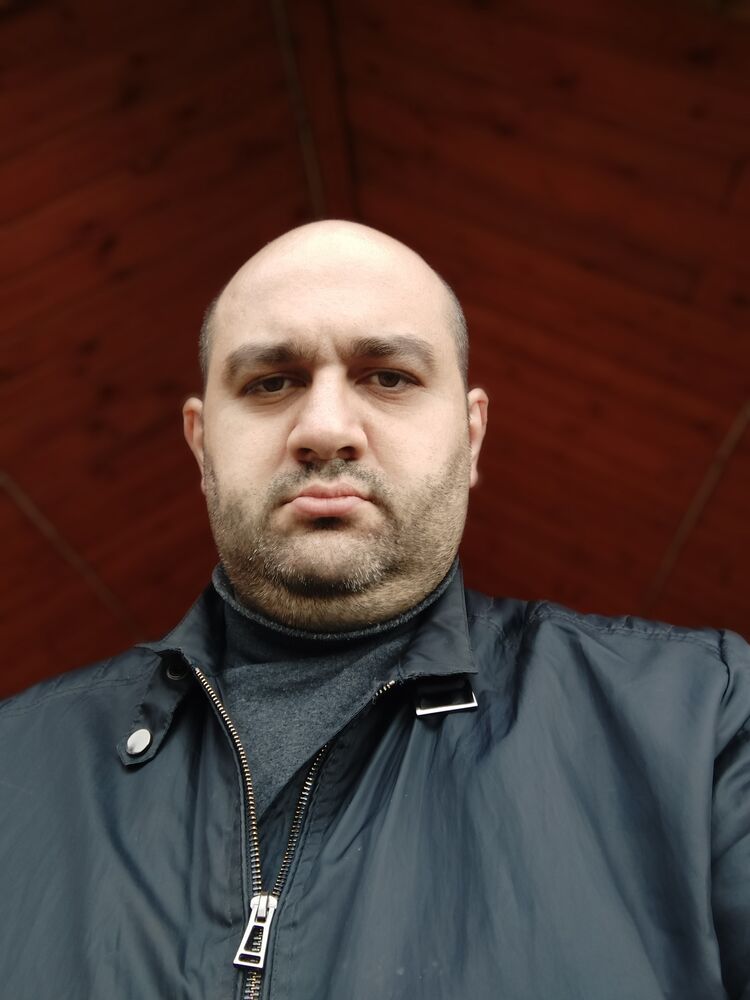  47403374  Armen, 38 ,    