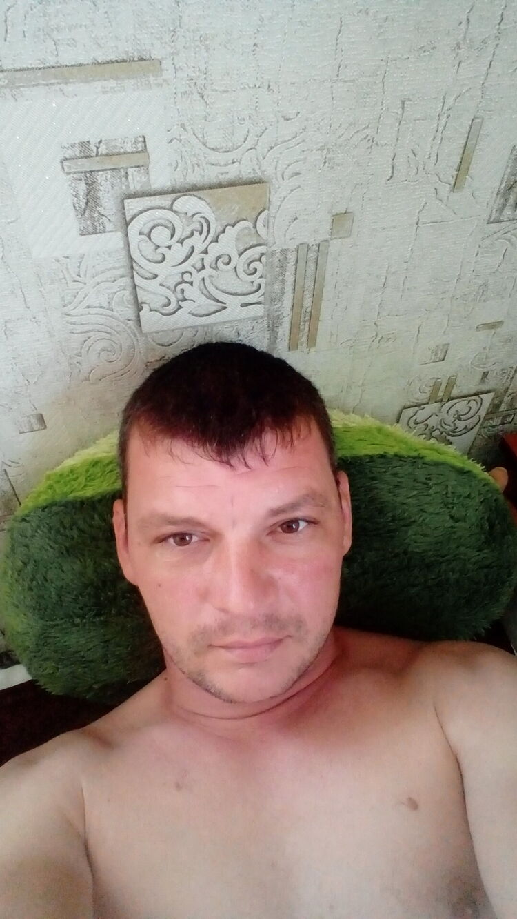  40637014  , 37 ,    