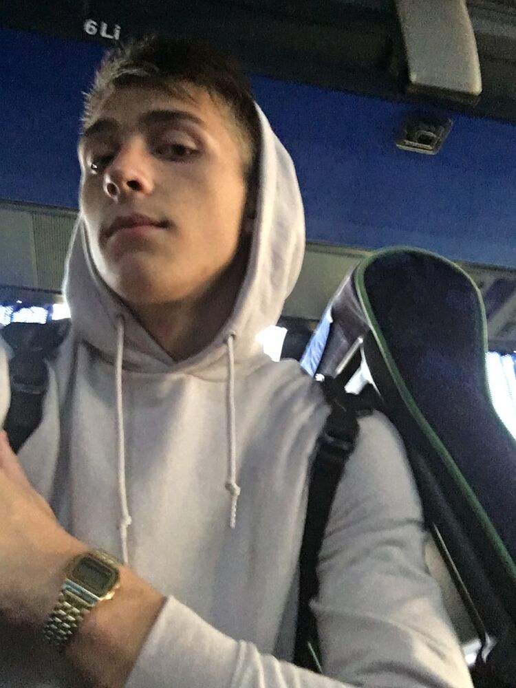  ,   , 28 ,   