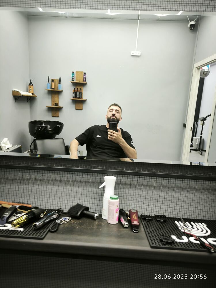  52895914  , 32 ,    