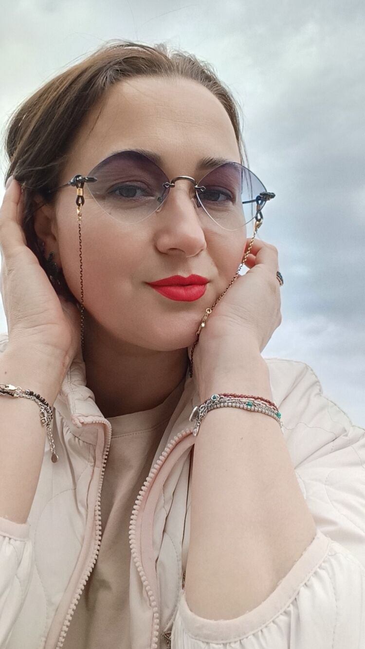  -,   Antonina, 41 ,     , c 