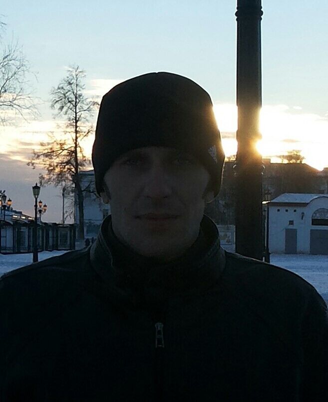  12600684  Sergei, 43 ,    