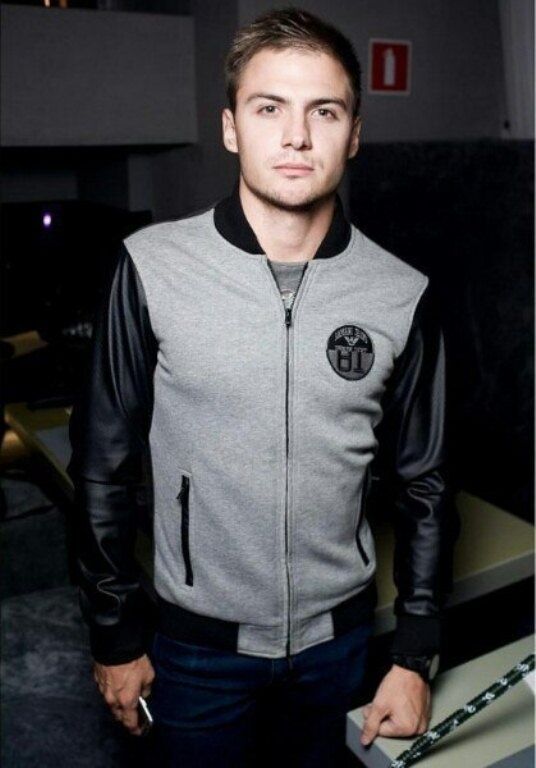 ���� 42087104 ������� �������, 33 ����, ���� ���������� � �����-����������