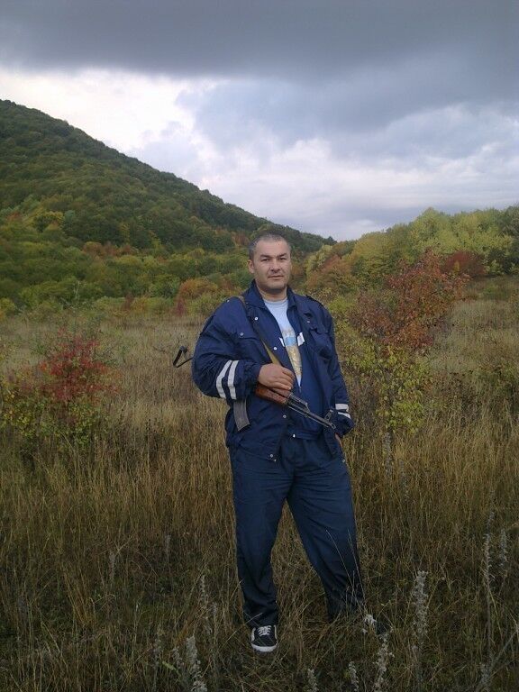  ,   David, 44 ,   ,   , c 