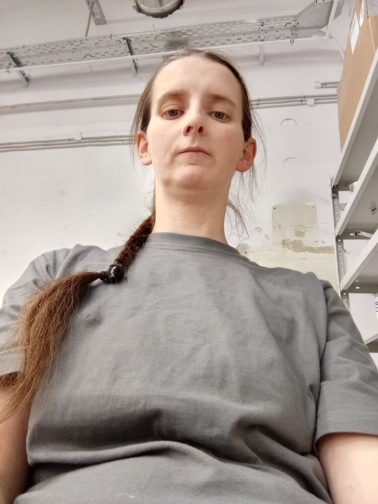  48122814  , 39 ,    -