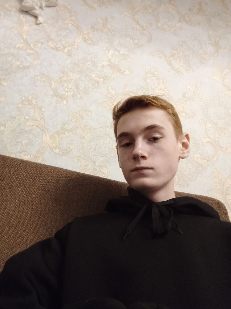  40681544  Alex, 25 ,    -