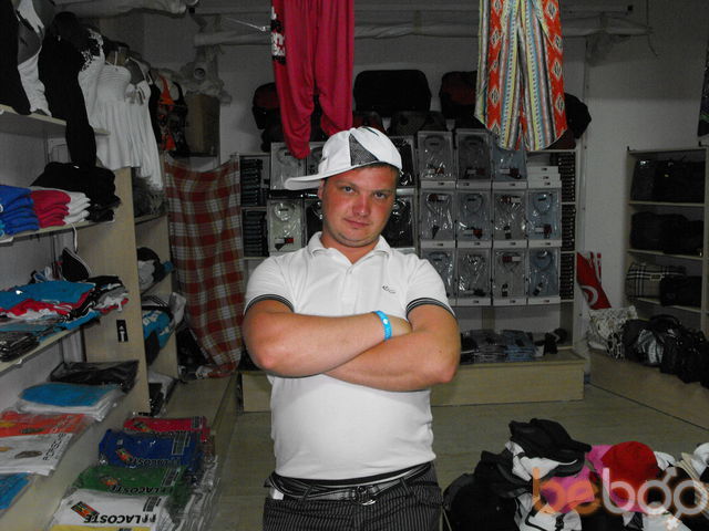  ,   Dima, 40 ,  