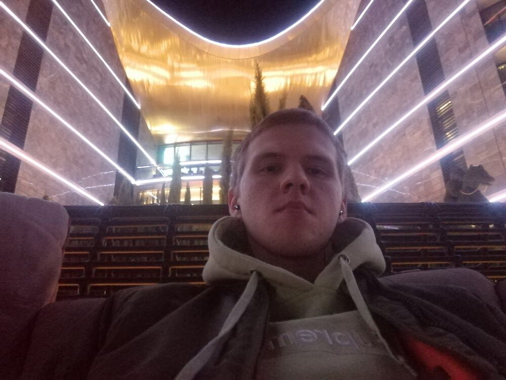  ,   Ivan, 24 ,   ,   