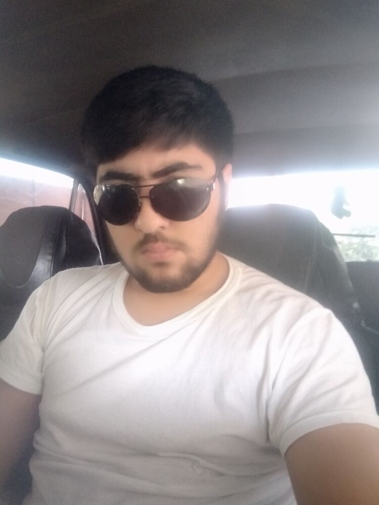  ,   Miro, 23 ,   ,   