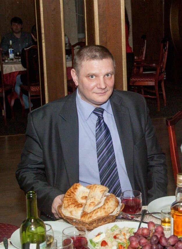   ,   Anton, 54 ,   
