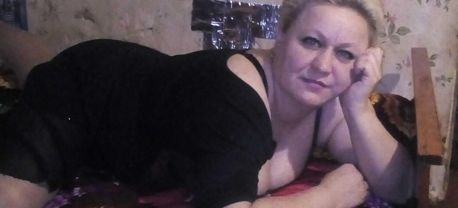  39913484  Marina, 40 ,    -