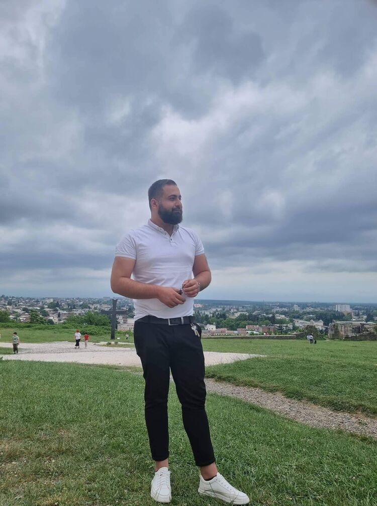 ���� 27768664 ������� Kaki, 30 ���, ���� ���������� � �������