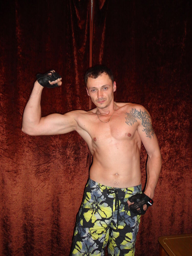  6984674  Ruslan, 42 ,    