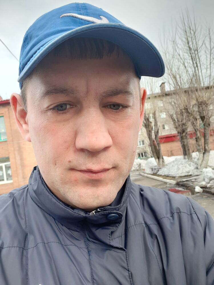  22827384  , 40 ,    