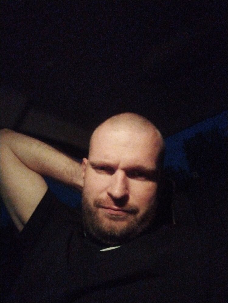  52667084  , 34 ,    -