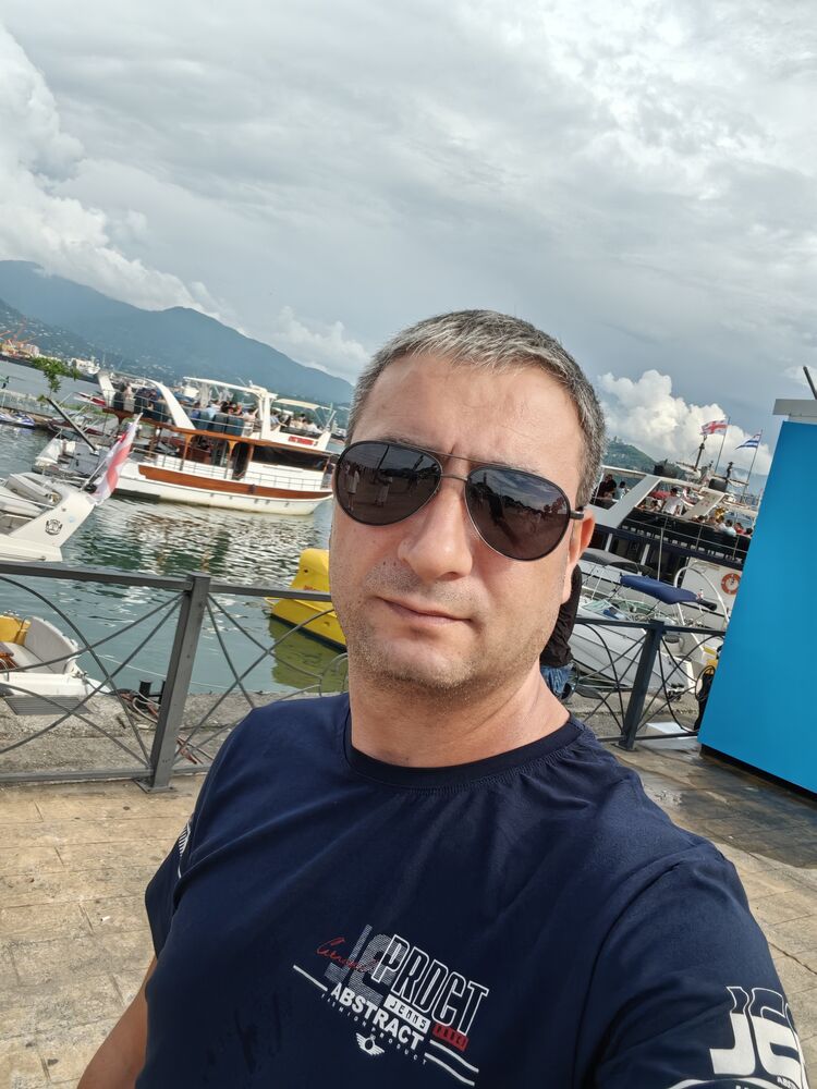  45184884  , 44 ,    