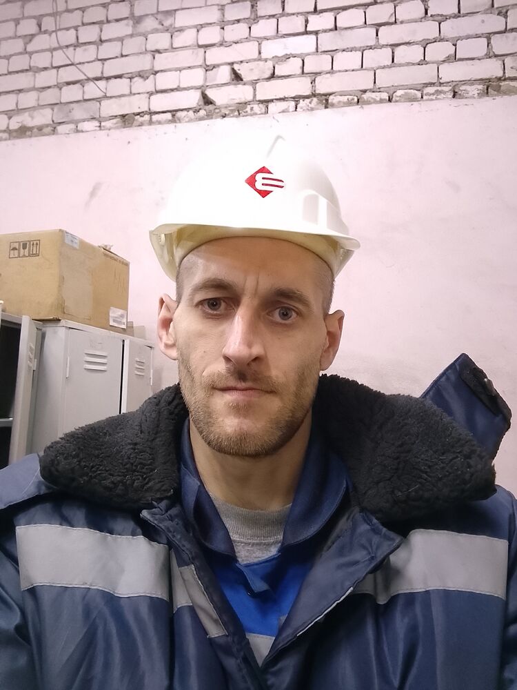  42454664  , 40 ,    