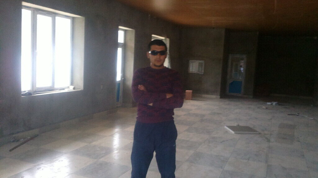  ,   Nojimjon, 33 ,   ,   