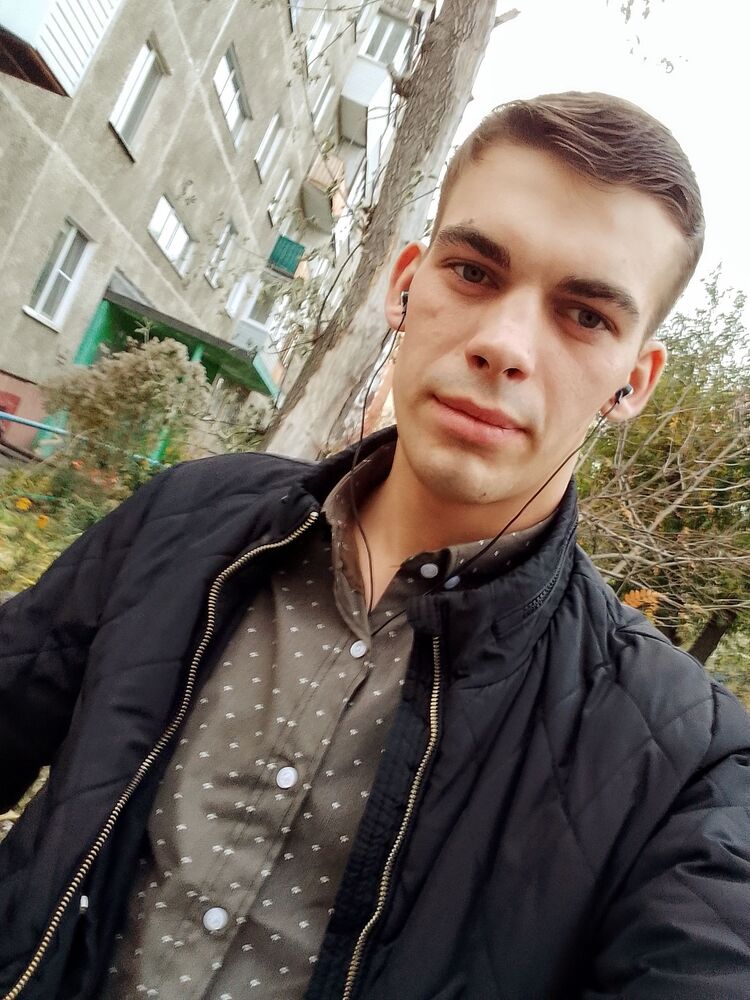  30366934  , 27 ,    