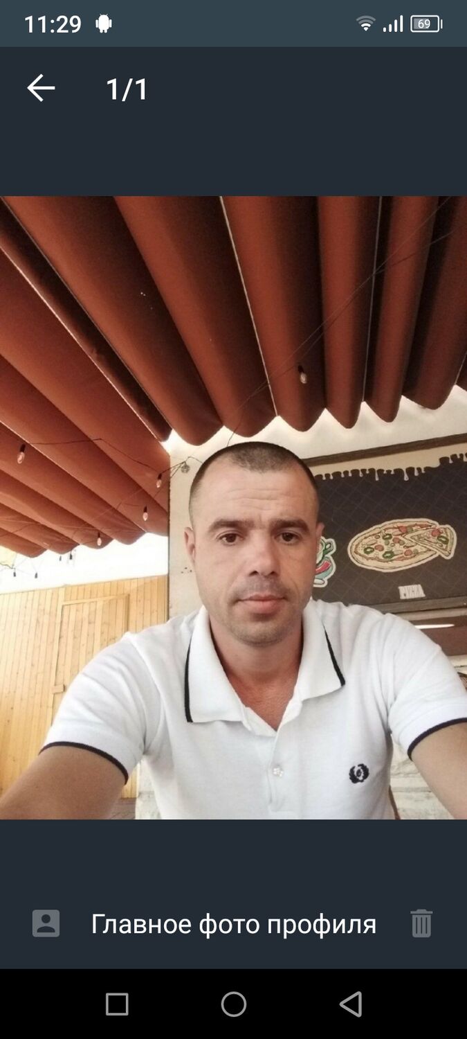  ,   Victor, 47 ,     