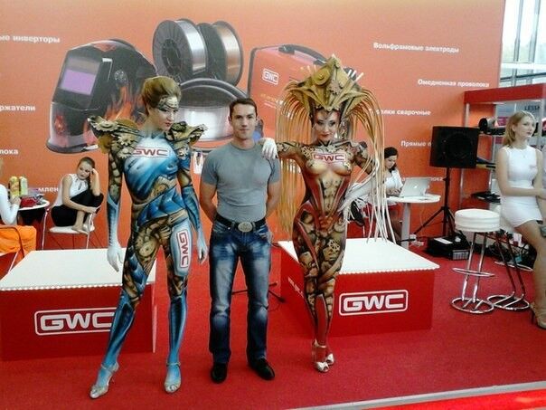  8674374  Sergei, 40 ,    