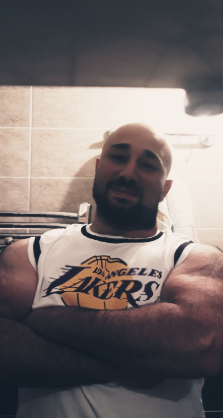  46157424  , 35 ,    