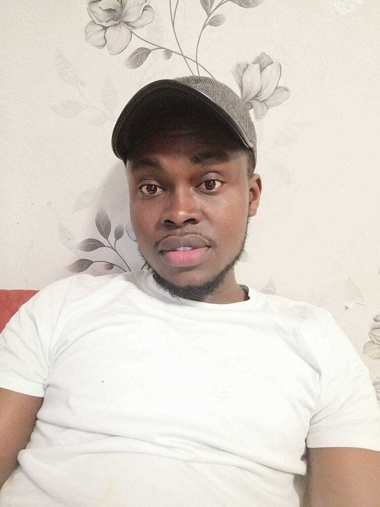  27008014  David, 30 ,    