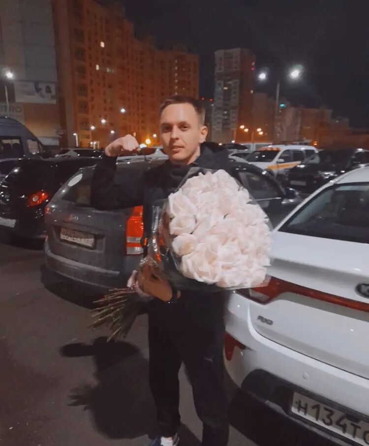  36054224  Vlad, 30 ,     