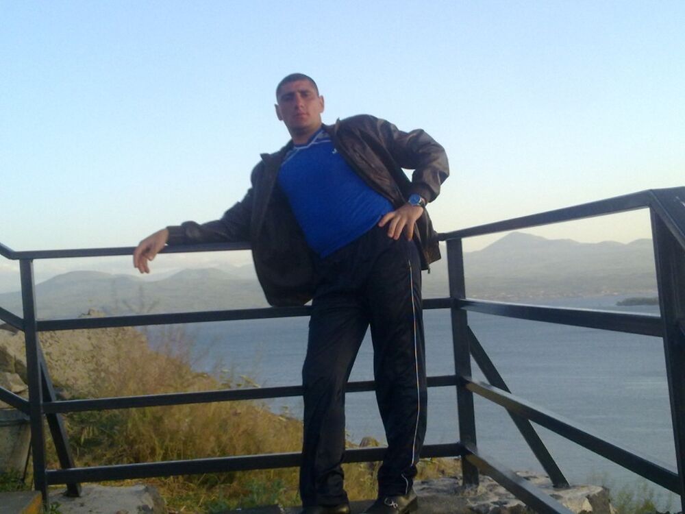  ,   Edgar, 45 ,   ,   , c 