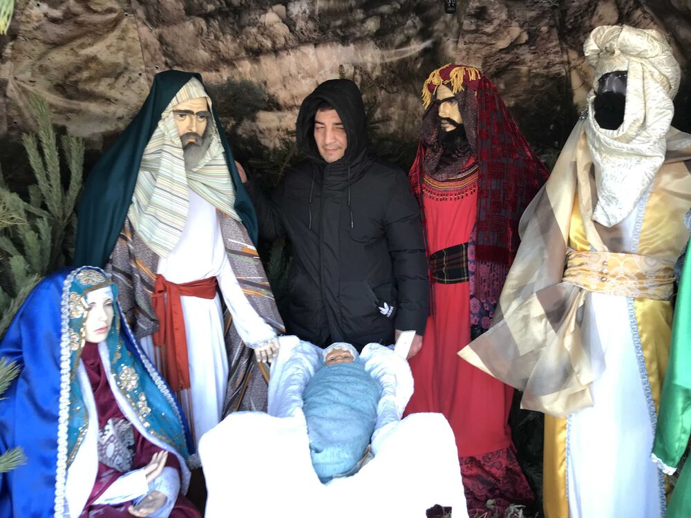  31790134  , 46 ,    --