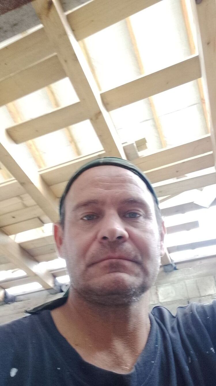  45700914  , 46 ,    