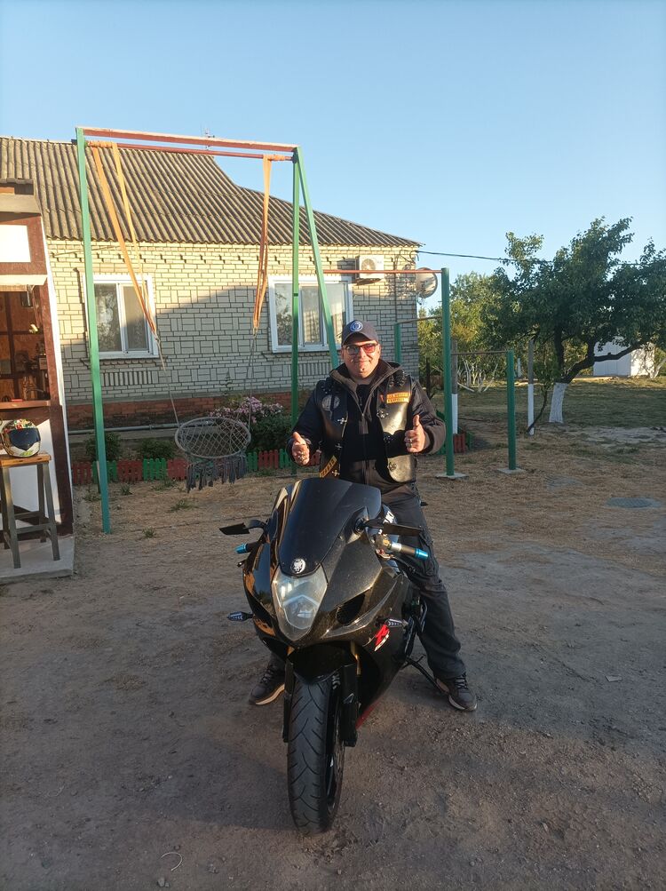  42987114  , 36 ,    