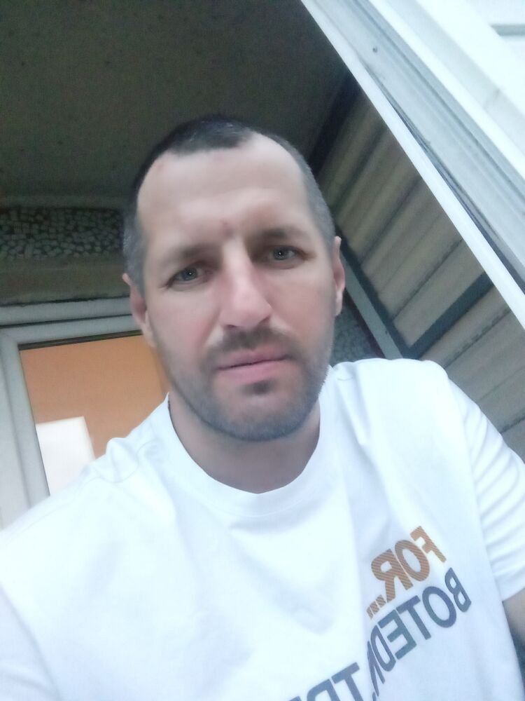  52922954  , 36 ,    