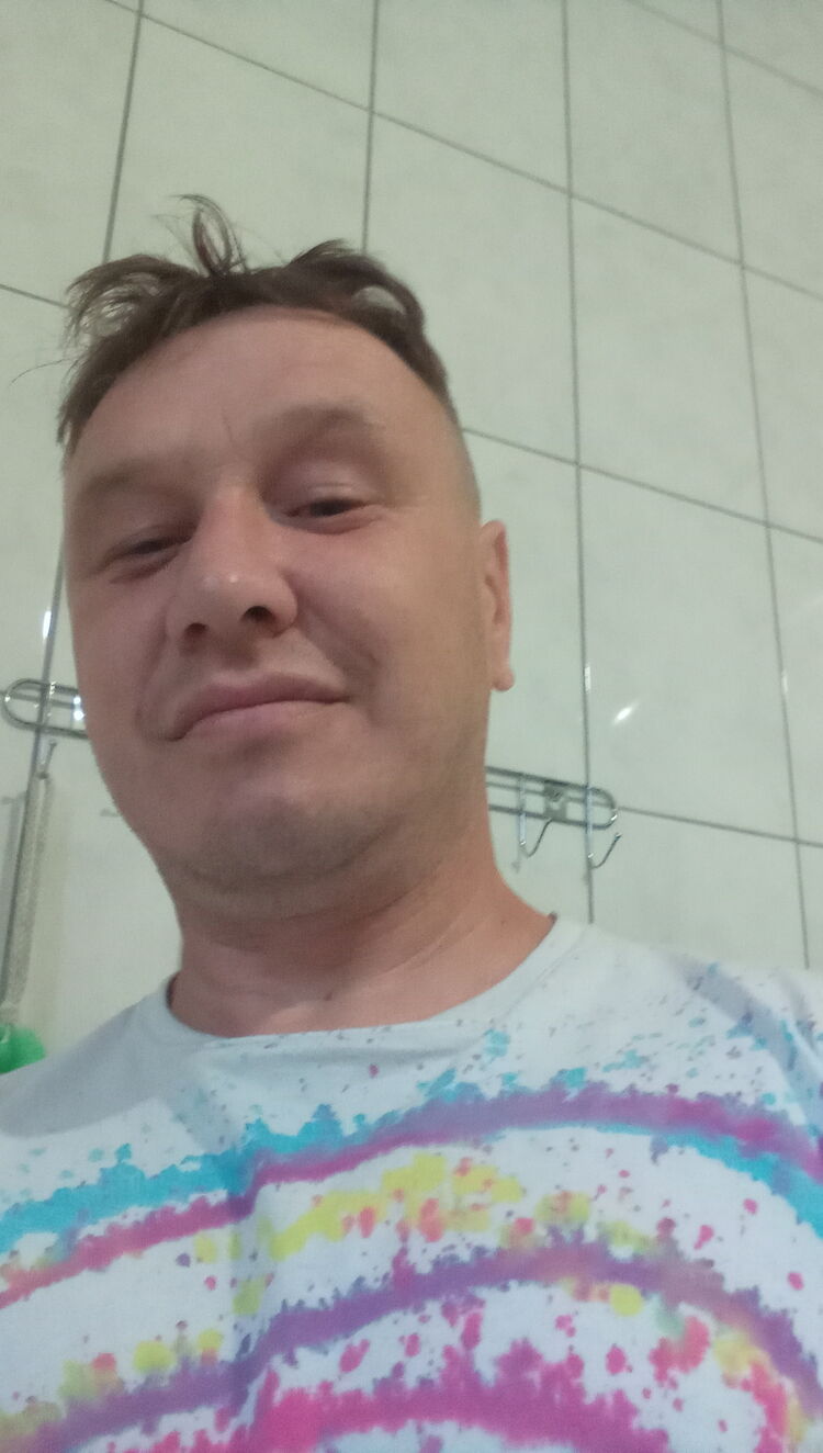  ,   Manovar, 47 ,   ,   