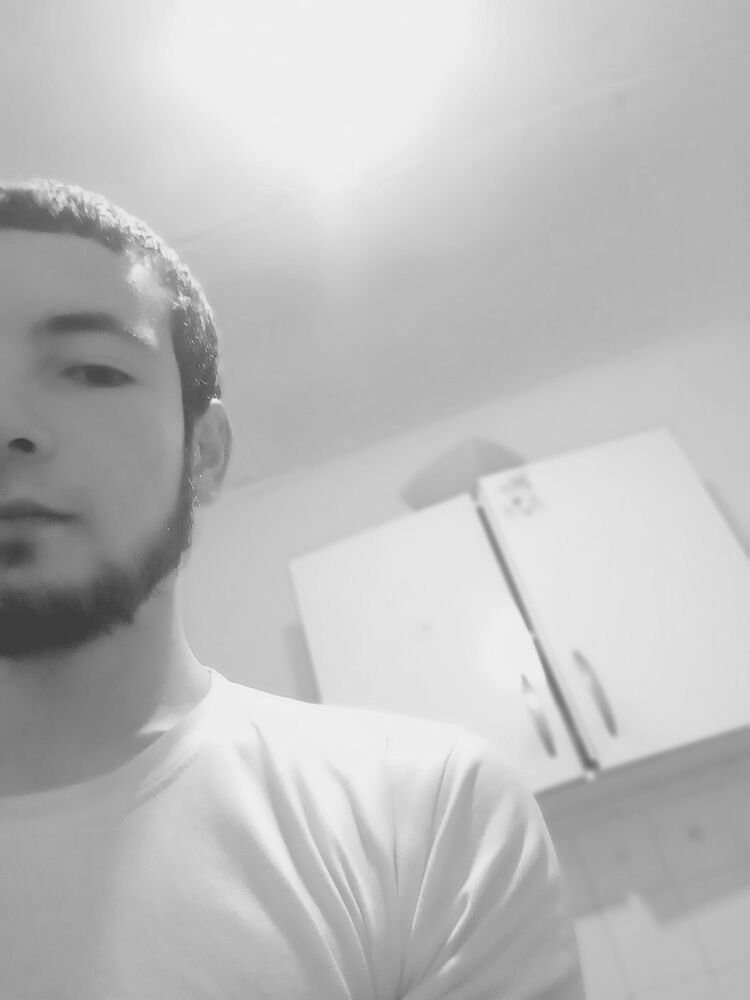  ,   Axmed, 22 ,   ,   