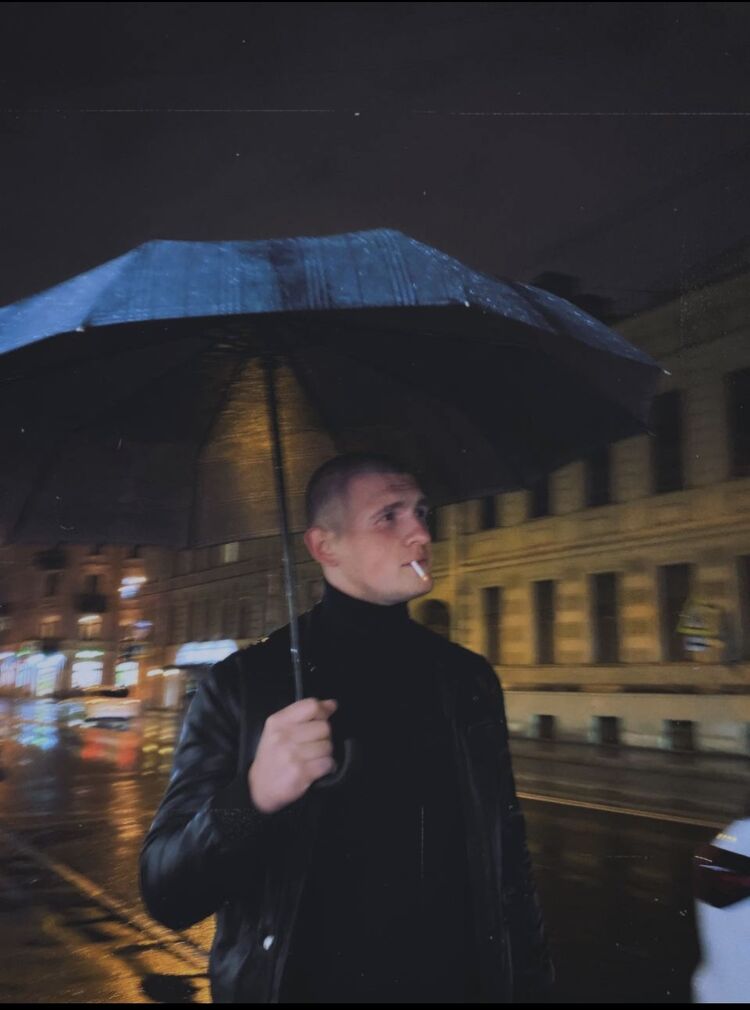  33271204  Alex, 23 ,    -
