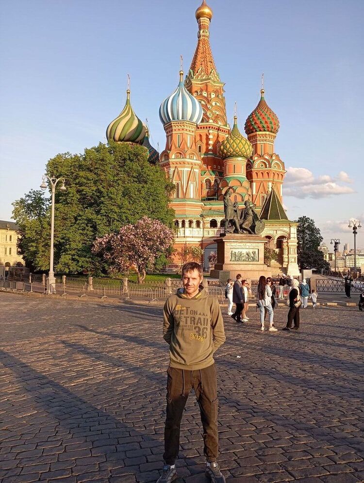  ,   Damian, 39 ,   ,   , c , 