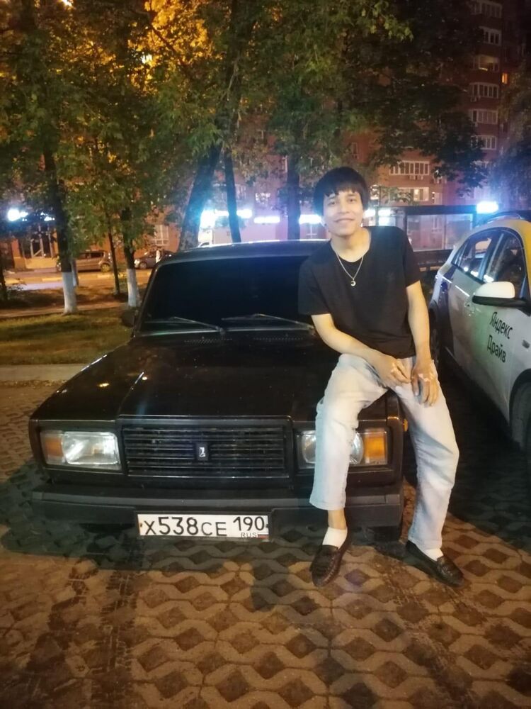  41347514  Azimjon, 29 ,    