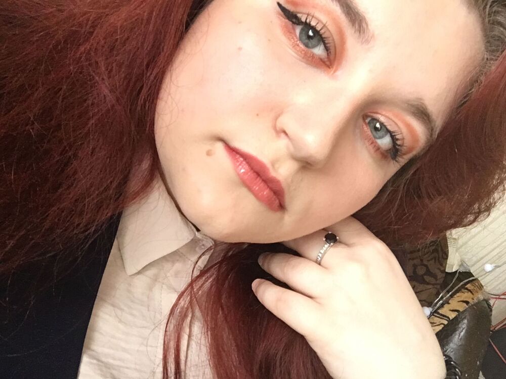  --,   , 24 ,     , c 