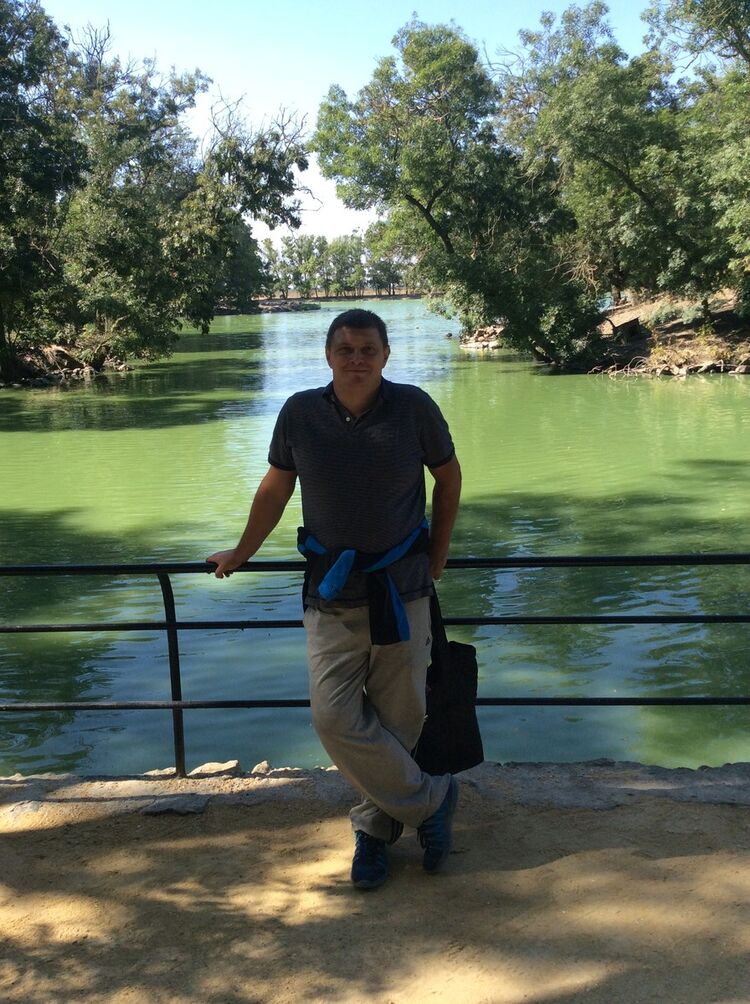  ,   Oleg, 49 ,   ,   , c 