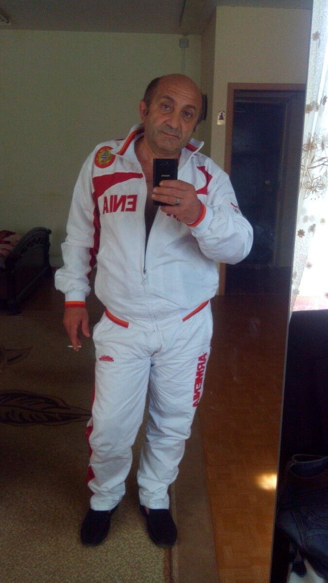  8035274  Kyaz, 60 ,    