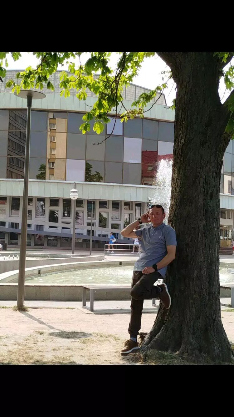  48552914  , 46 ,    