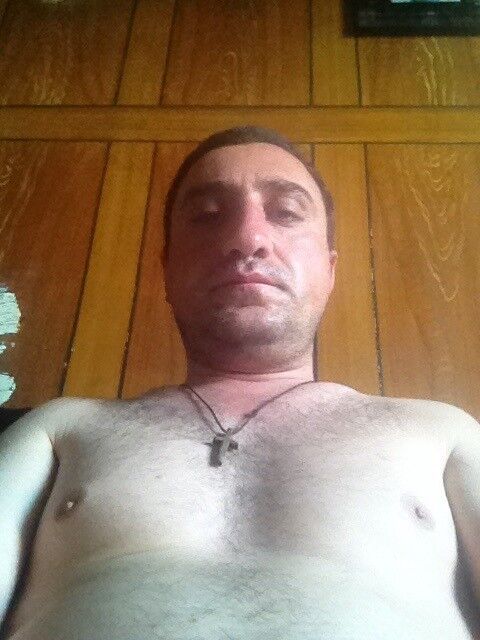 10034814  Levani, 45 ,    