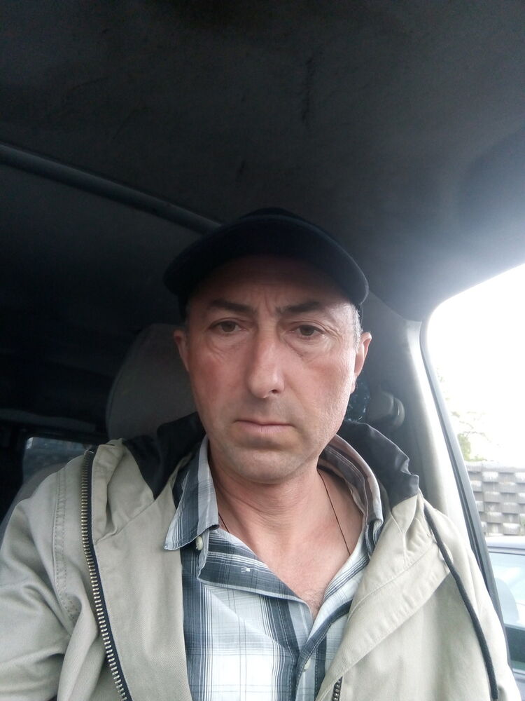  ,   Valeri, 48 ,   ,   , c 