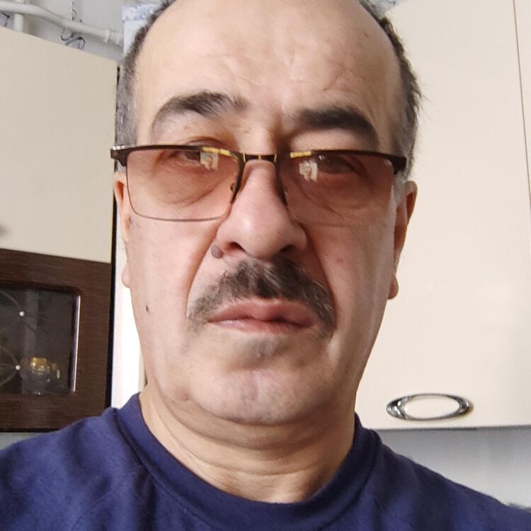 37866964  , 54 ,    