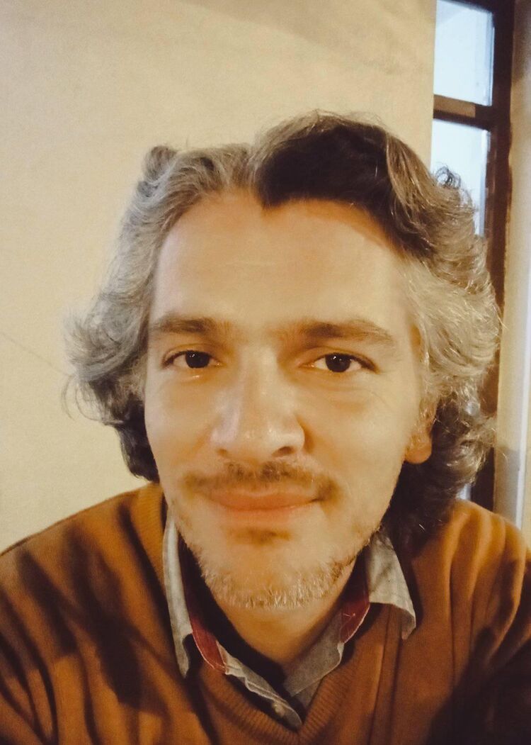  Quito,   , 41 ,   ,   , c , 
