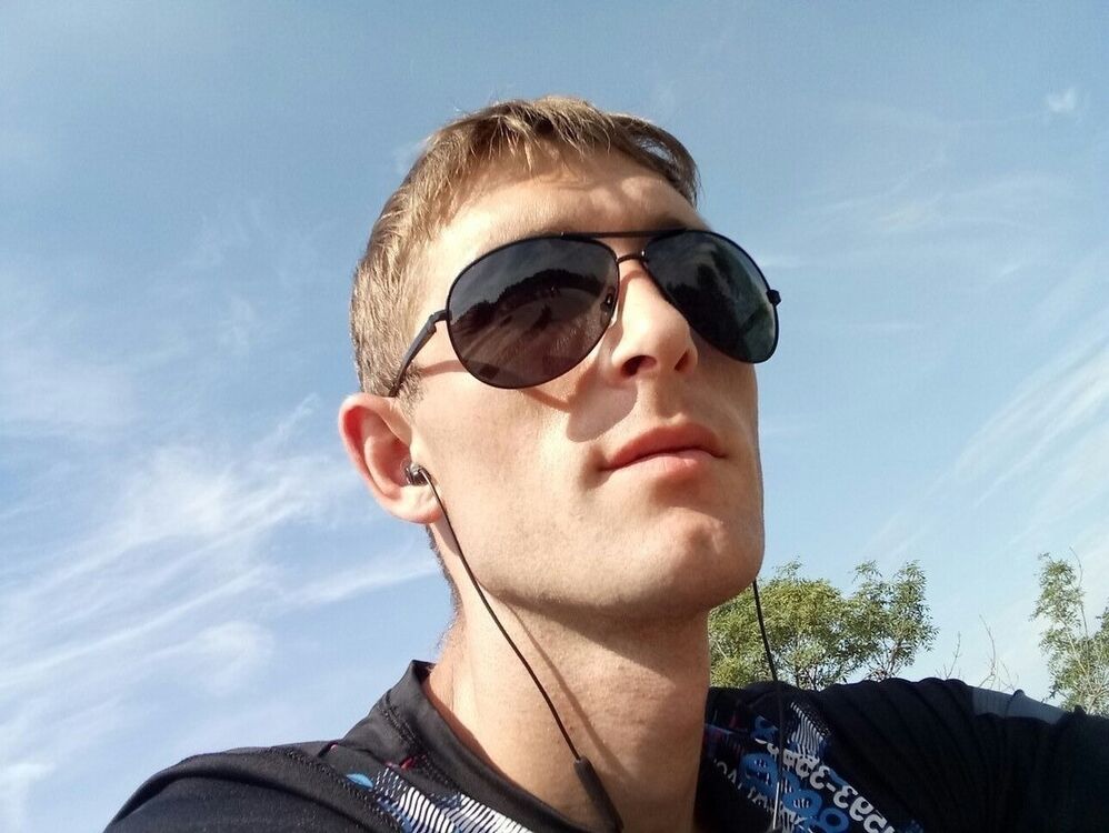  ,   Rus, 37 ,     , c 