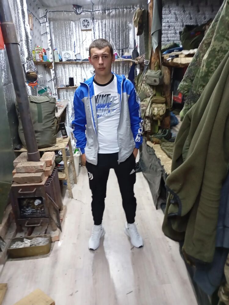  48065444  DANIIL, 24 ,    