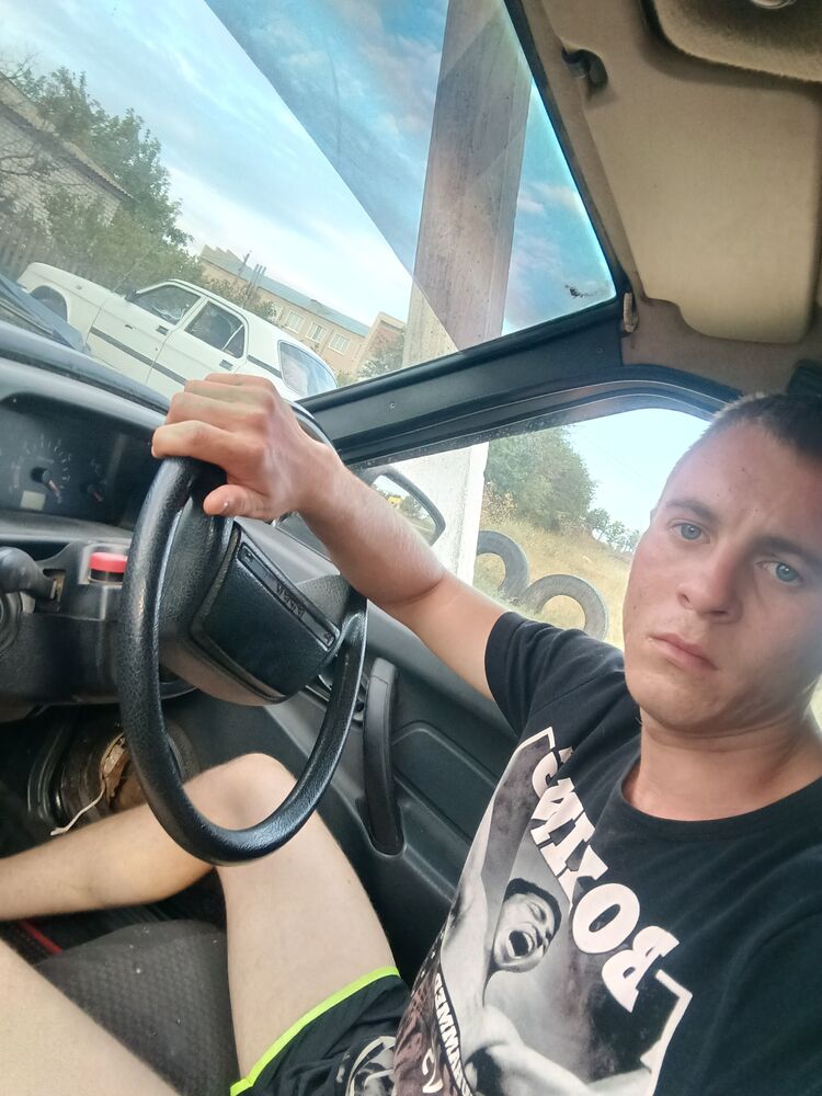  48007754  , 21 ,    