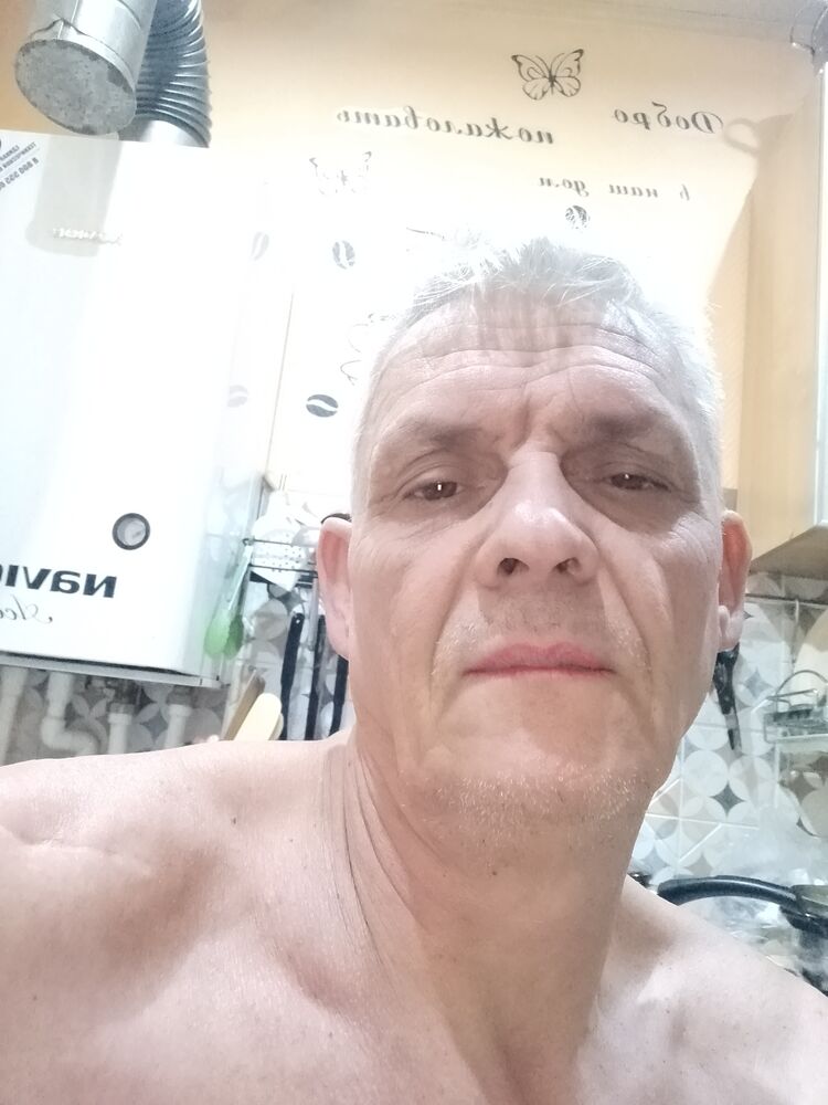  48101334  , 56 ,    